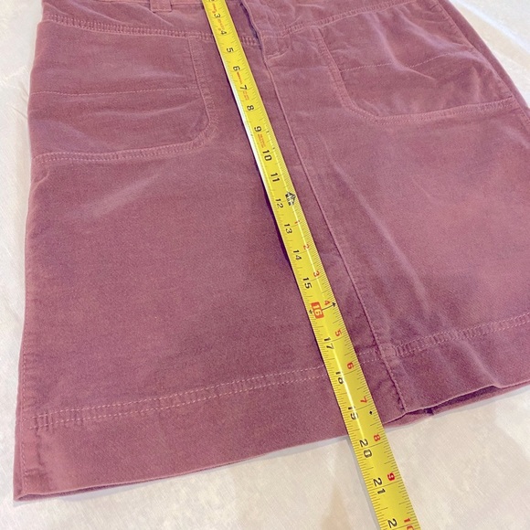Athleta crushed velvet skirt. Size 6 very good condition. - Picture 12 of 14